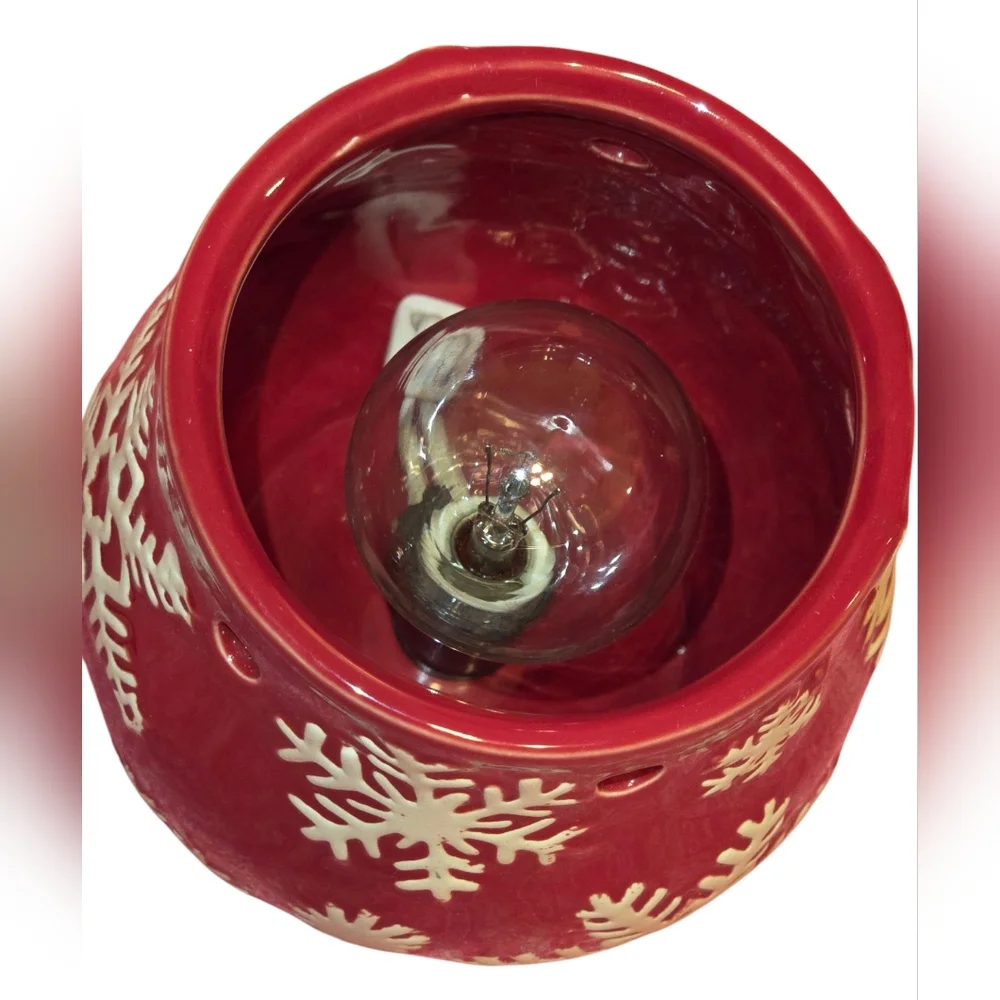 Wax Warmer Red With White Snowflakes & White Melting Dish